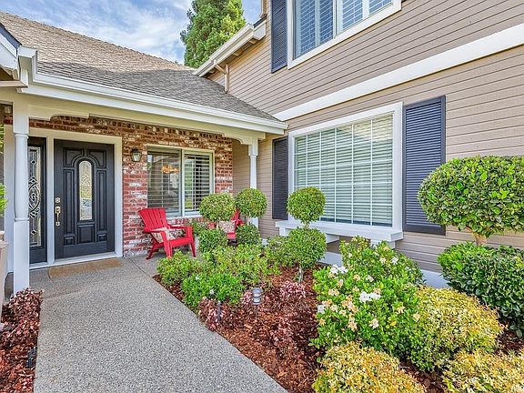 2nd image of 1406 Valley Glen Dr