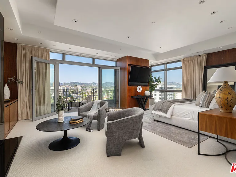 10800 Wilshire Blvd #1501 — Photo 7