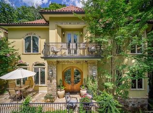 598 Old Toll Rd, Asheville, NC 28804