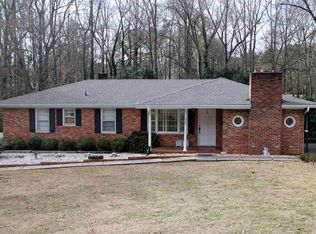 303 Shadow Ln, Seneca, SC 29678