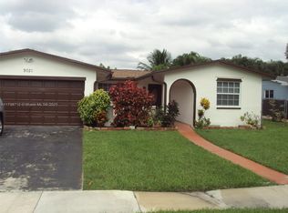 9021 NW 18th Ct, Pembroke Pines, FL 33024