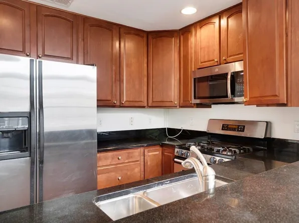 100 Abbie Court image 10 of 41