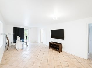 1250 Lincoln Rd APT 203, Miami Beach, FL 33139