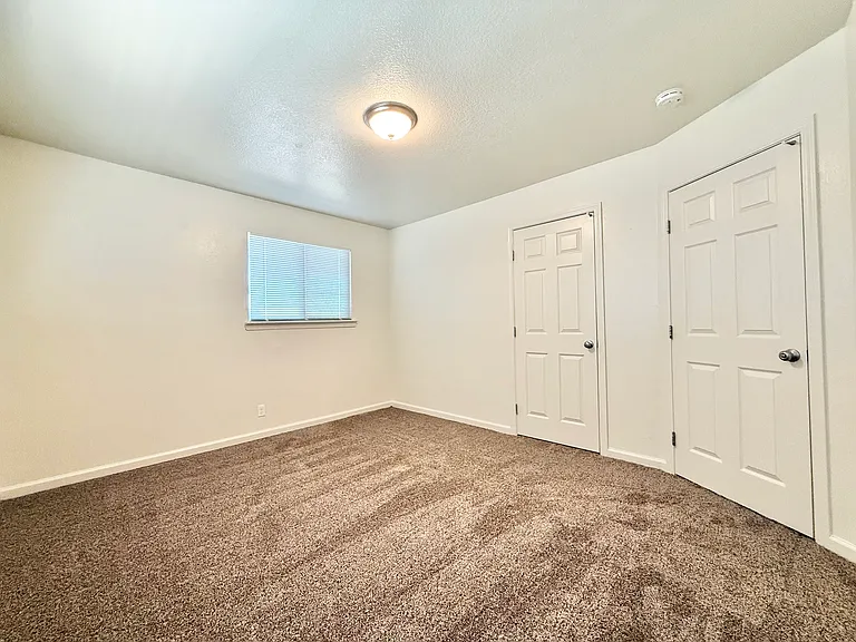 232 Poplar Ave — Photo 9