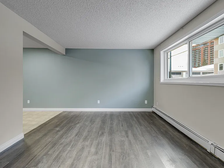 8640 106th Ave NW — Photo 3