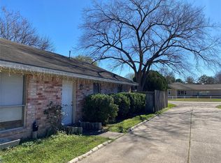 9024 Carousel Ln, Houston, TX 77080