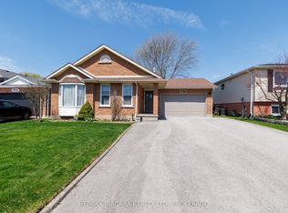 7821 Windfield St, Niagara Falls, ON L2H2X5