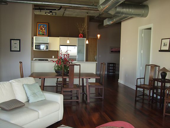 4th image of 411 1st Ave APT 605