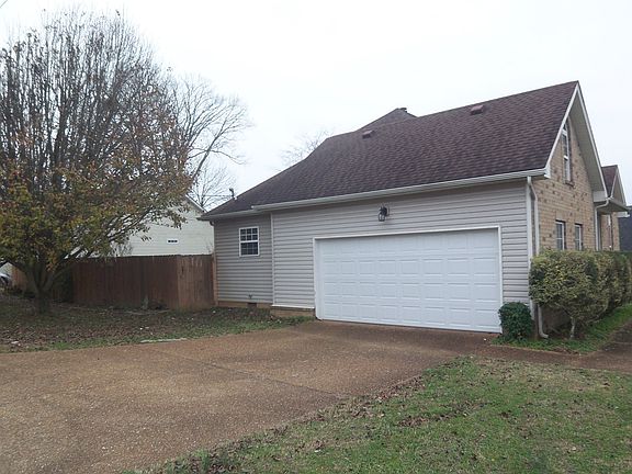 2nd image of 1400 Angel Ct