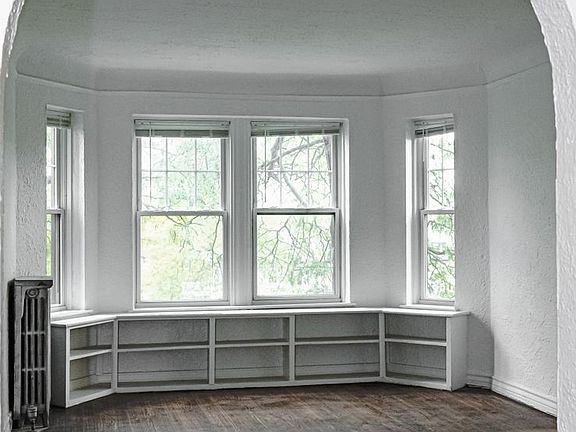 4th image of 120 Glynn Ct #11
