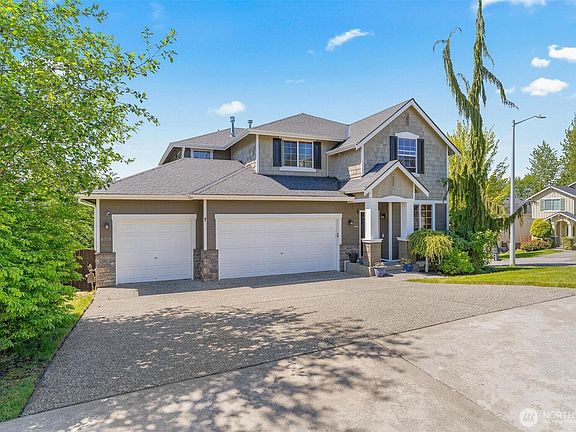 2nd image of 6718 84th Drive NE