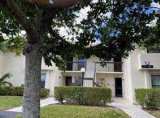 3367 Perimeter Dr, Greenacres, FL 33467