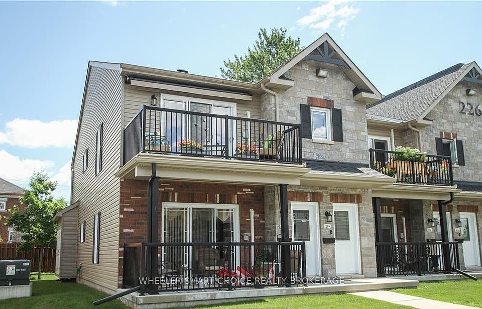 1st image of 226 1st St W #214