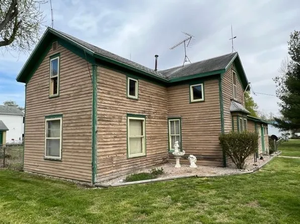 5526 Reutebuch Rd, Winamac, IN 46996