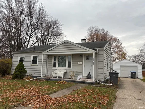 1323 Laurel St, Elkhart, IN 46514