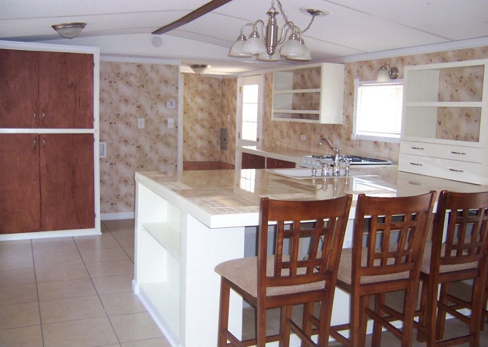 Enter into Custom Kitchen