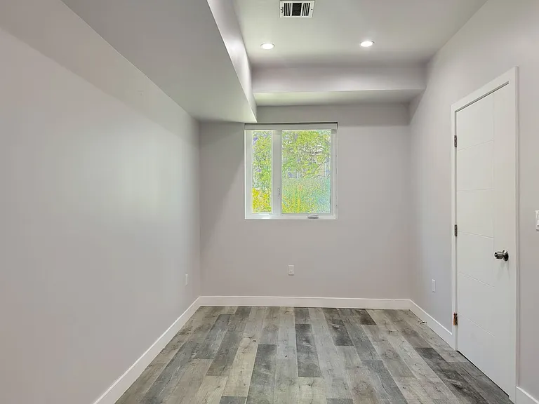 Case Townhomes — Photo 36