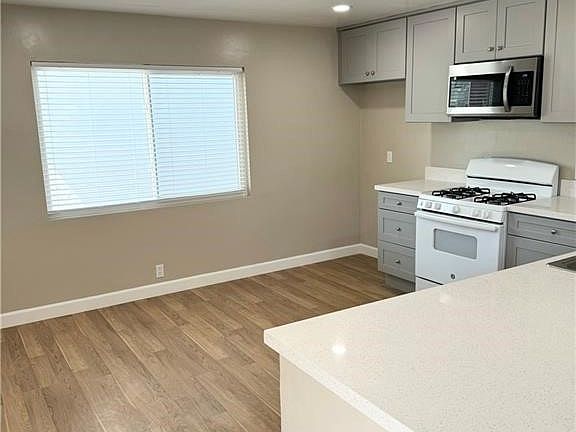 3rd image of 33802 Robles Dr APT B