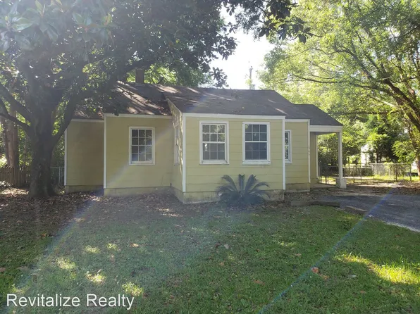 167 E Collins St, Mobile, AL 36606