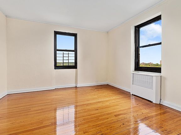 4th image of 2728 Henry Hudson Pkwy #C72