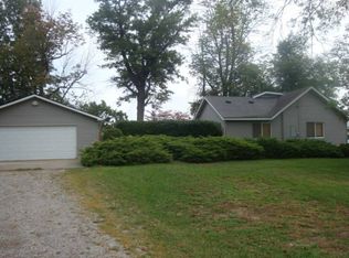 3902 N West River Rd, Sanford, MI 48657