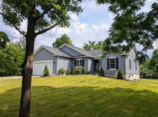 8509 Laura Ln, Honeoye, NY 14471