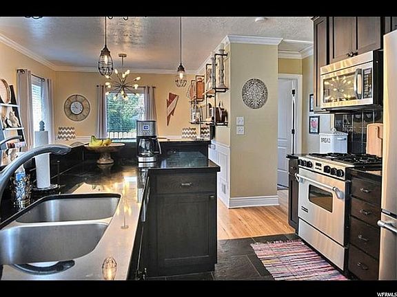 4th image of 1039 E Kensington Ave