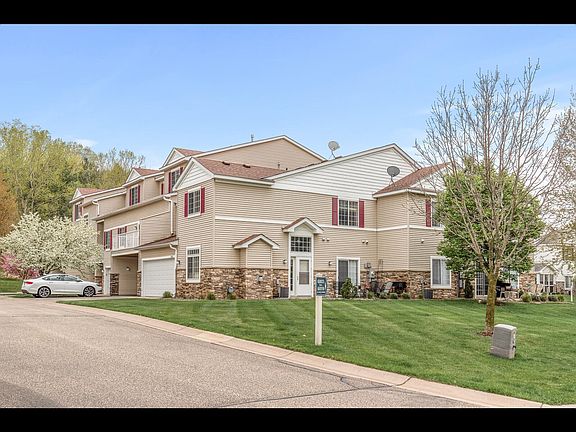 2nd image of 6815 Pine Crest Trl S