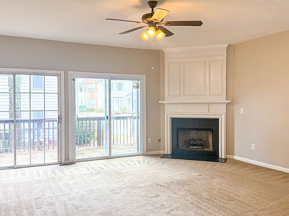 3rd image of 4014 Howell Park Rd