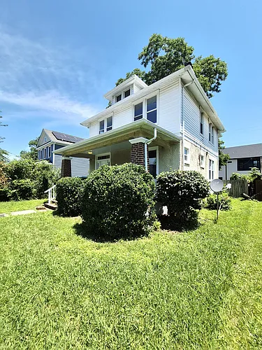2113 Barton Ave Photo 1