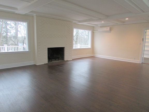5th image of 50 Greenacres Ave