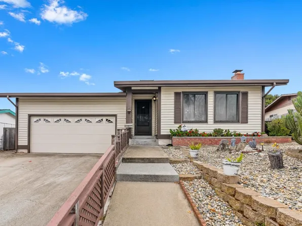 1576 Costa St, Seaside, CA 93955