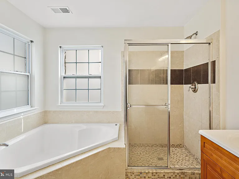 9939 Fragrant Lilies Way — Photo 33
