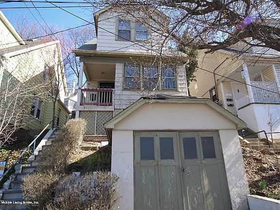 2nd image of 271 Westervelt Ave