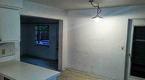 4th image of 1774 Suffolk Dr