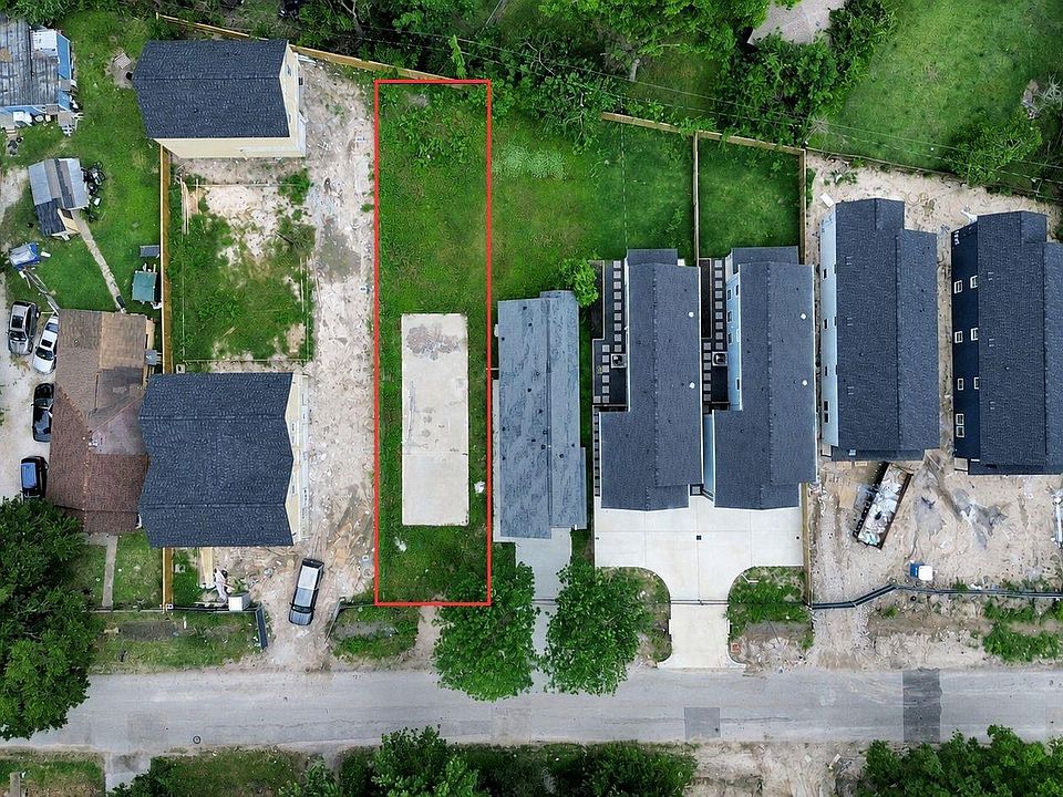 1st image of 951 Ringold St