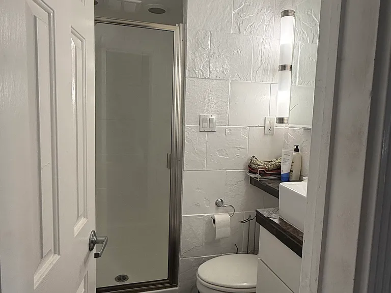 1356 N Pearl St #304 — Photo 22