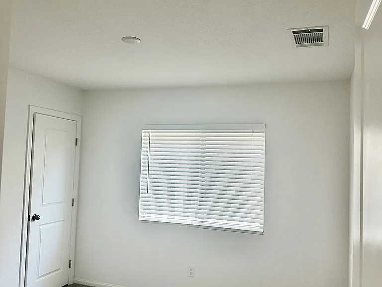 5595 Erindale Terrace Ave — Photo 16
