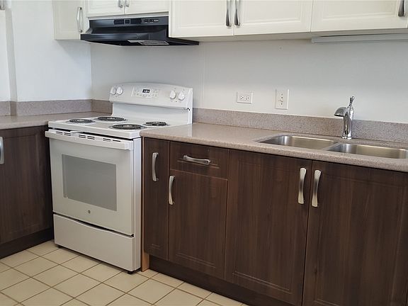 4th image of 1515 Ward Ave APT 704