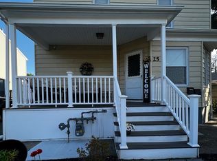 25 Saxon St, Fall River, MA 02720