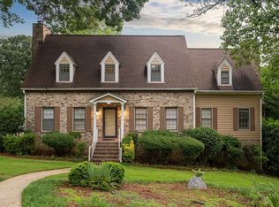 2562 Foothills Dr, Birmingham, AL 35226