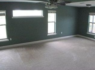 10093 SE Sunset Harbor Rd, Summerfield, FL 34491