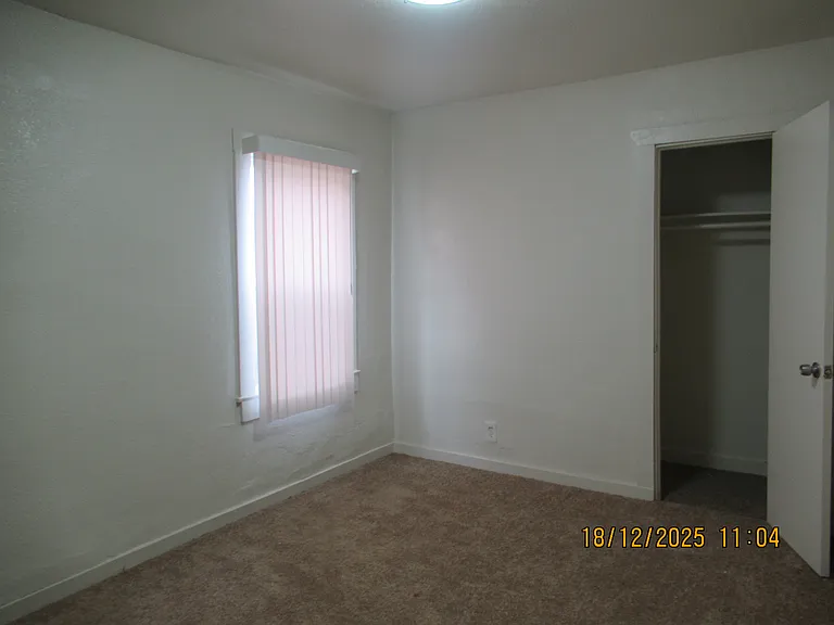 4504 15th Ave — Photo 6