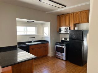 2520 24th Ave, Oakland, CA 94601