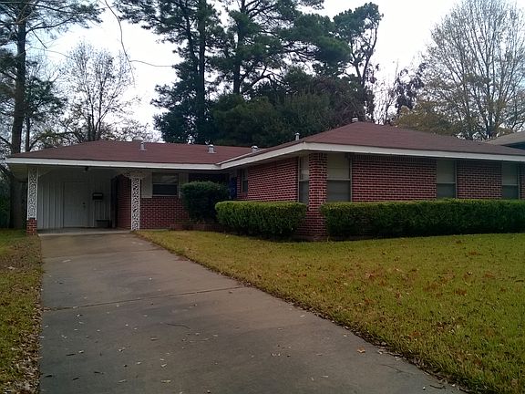 2nd image of 3806 Woodrow Ave