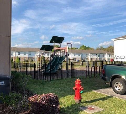 3rd image of 4544 Ashburn Square Dr