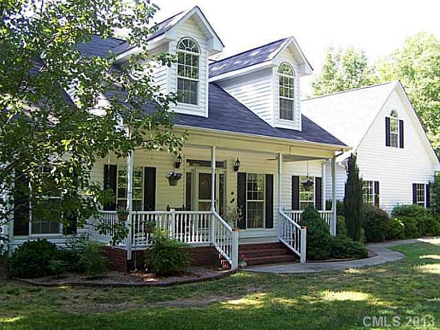 1st image of 6334 Big Horn Ln
