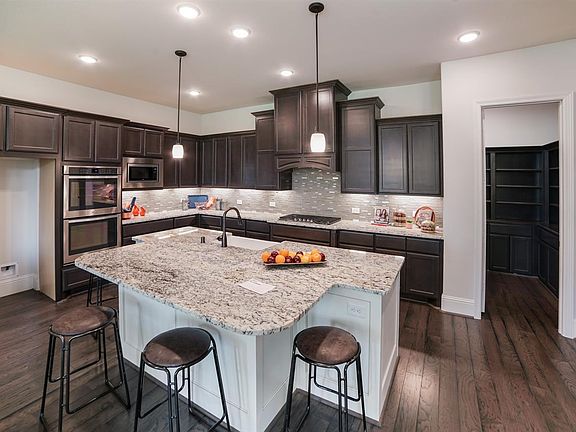 The Castella A Kitchen