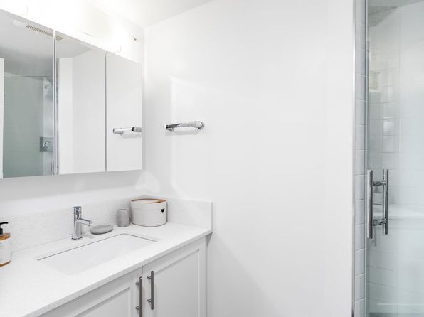 1 bedroom rental in West Vancouver — photo 12
