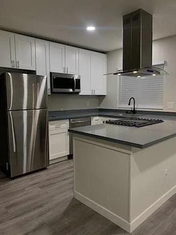 4149 Van Dyke Ave #3 — Photo 6